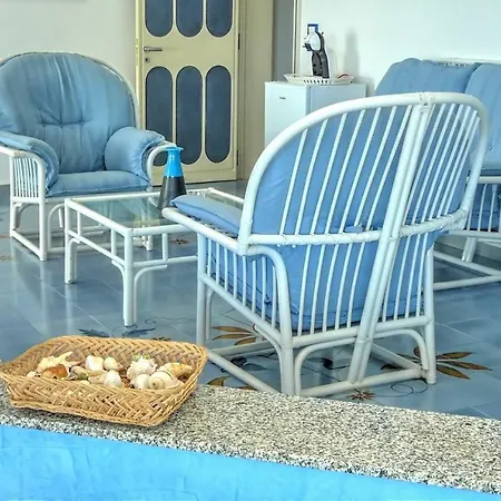 Doris Villa